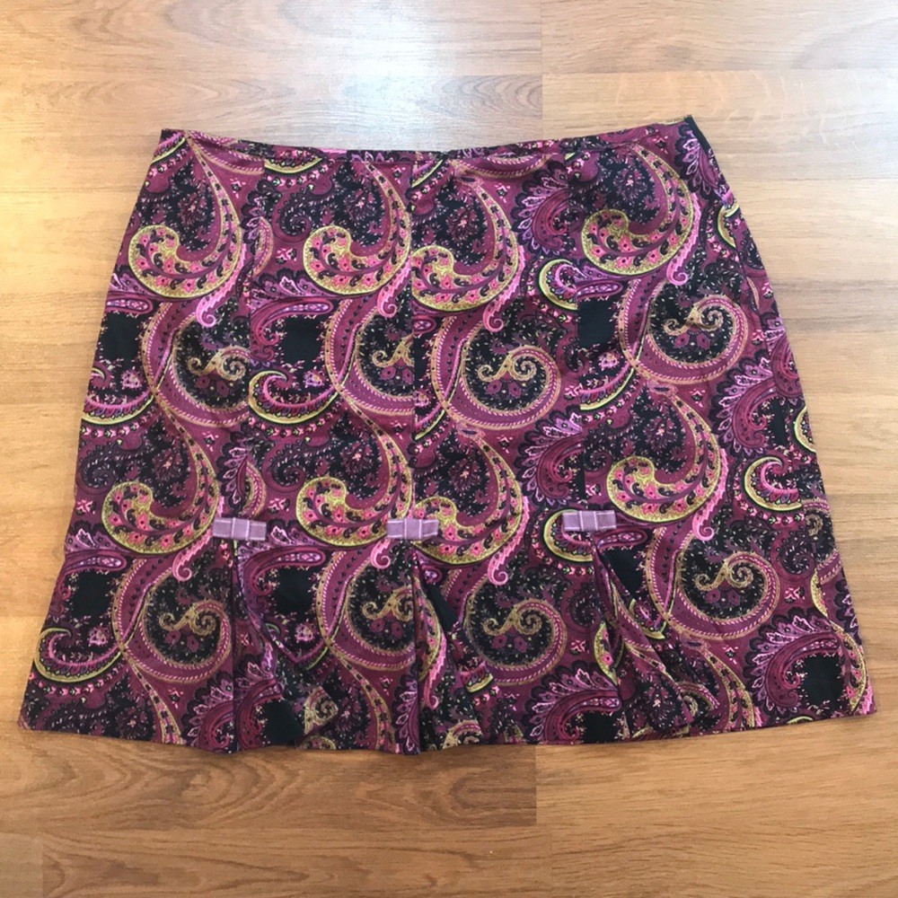 5/$25 Paisley Print Skirt Women’s 18W